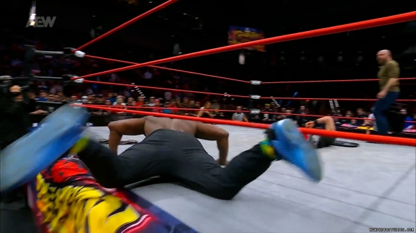 wowcollision20250111_00_06_03_05_Still327.jpg