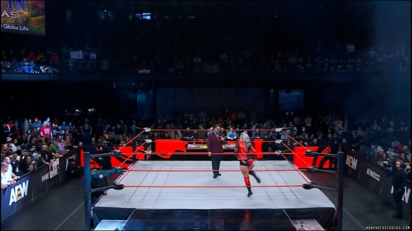 Click to view full size image
==============
wowcollision20250118_00_01_19_05_Still012.jpg wowcollision20250118_00_01_19_05_Still012.jpg