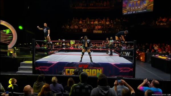 Click to view full size image
==============
wowcollision20250118_00_01_36_00_Still070.jpg wowcollision20250118_00_01_36_00_Still070.jpg