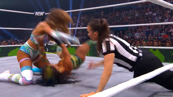 Click to view full size image
==============
wowcollision20250215_00_01_50_15_Still093.jpg wowcollision20250215_00_01_50_15_Still093.jpg