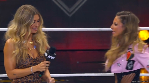 Click to view full size image
==============
wowcollision20250222_00_01_25_10_Still118.jpg wowcollision20250222_00_01_25_10_Still118.jpg