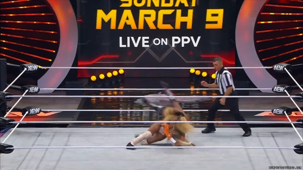 Click to view full size image
==============
wowcollision20250222_00_02_03_20_Still221.jpg wowcollision20250222_00_02_03_20_Still221.jpg