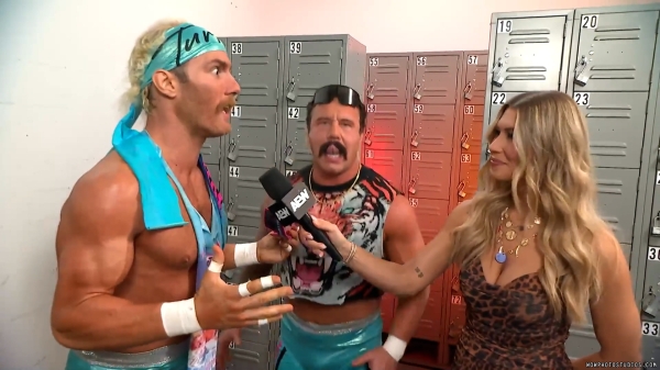 Click to view full size image
==============
wowcollision20250222_00_04_39_05_Still448.jpg wowcollision20250222_00_04_39_05_Still448.jpg