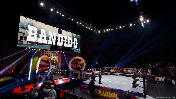 Click to view full size image
==============
wowcollision20250222_00_04_48_15_Still455.jpg wowcollision20250222_00_04_48_15_Still455.jpg