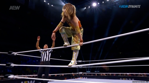 Click to view full size image
==============
wowdynamite20240918_00_00_50_05_Still250.jpg wowdynamite20240918_00_00_50_05_Still250.jpg