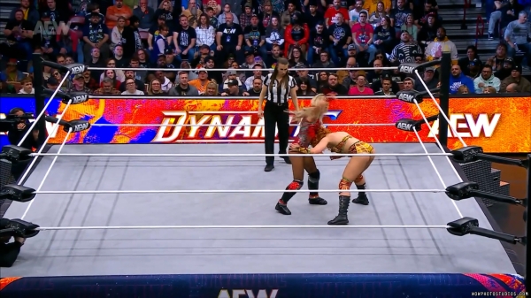 Click to view full size image
==============
wowdynamite20250101_00_02_09_00_Still146.jpg wowdynamite20250101_00_02_09_00_Still146.jpg