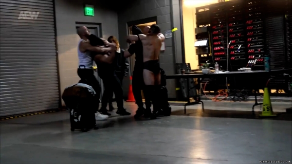 Click to view full size image
==============
wowdynamite20250115_00_00_04_10_Still003.jpg wowdynamite20250115_00_00_04_10_Still003.jpg