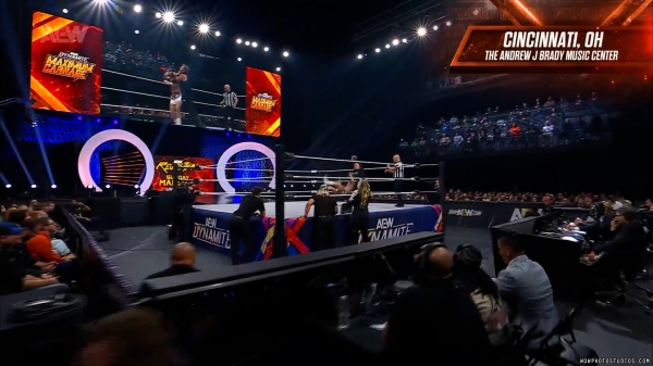 Click to view full size image
==============
wowdynamite20250115_00_03_53_25_Still099.jpg wowdynamite20250115_00_03_53_25_Still099.jpg