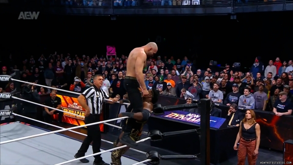 Click to view full size image
==============
wowdynamite20250115_00_05_44_10_Still537.jpg wowdynamite20250115_00_05_44_10_Still537.jpg