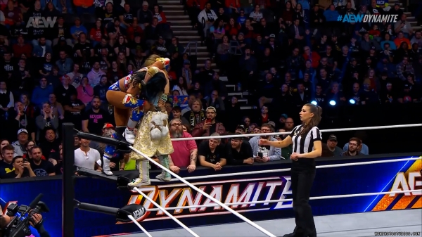 Click to view full size image
==============
wowdynamite20250129_00_05_52_10_Still479.jpg wowdynamite20250129_00_05_52_10_Still479.jpg