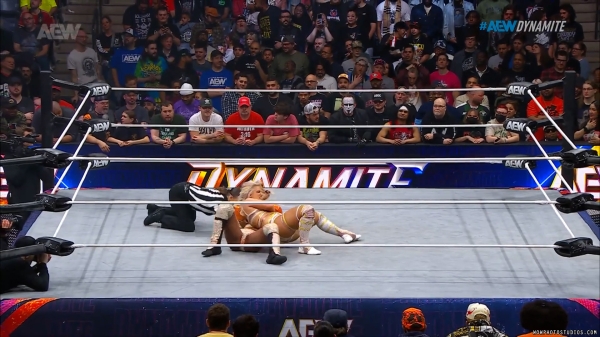 Click to view full size image
==============
wowdynamite20250205_00_04_31_10_Still190.jpg wowdynamite20250205_00_04_31_10_Still190.jpg