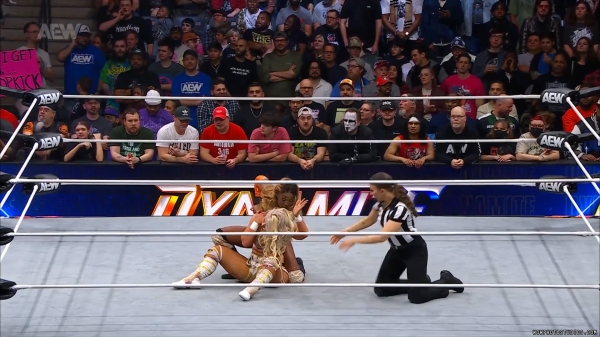 Click to view full size image
==============
wowdynamite20250205_00_04_44_15_Still269.jpg wowdynamite20250205_00_04_44_15_Still269.jpg