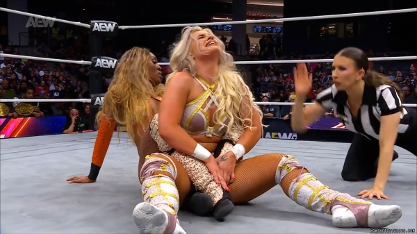 Click to view full size image
==============
wowdynamite20250205_00_04_45_15_Still275.jpg wowdynamite20250205_00_04_45_15_Still275.jpg