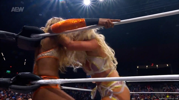 Click to view full size image
==============
wowdynamite20250205_00_04_49_00_Still296.jpg wowdynamite20250205_00_04_49_00_Still296.jpg