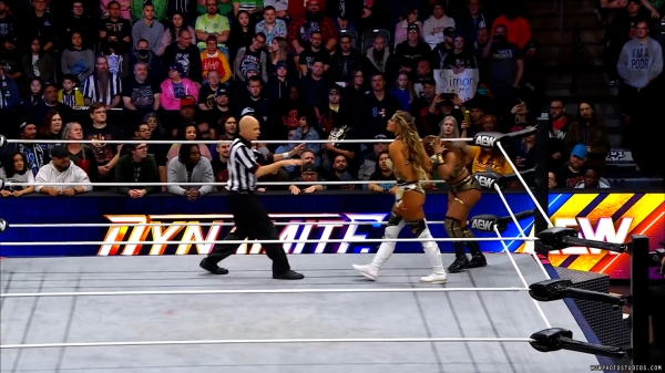 Click to view full size image
==============
wowdynamite20250212_00_04_00_15_Still140.jpg wowdynamite20250212_00_04_00_15_Still140.jpg