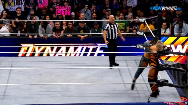 Click to view full size image
==============
wowdynamite20250212_00_04_13_20_Still216.jpg wowdynamite20250212_00_04_13_20_Still216.jpg