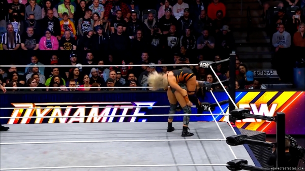 Click to view full size image
==============
wowdynamite20250212_00_04_21_00_Still260.jpg wowdynamite20250212_00_04_21_00_Still260.jpg