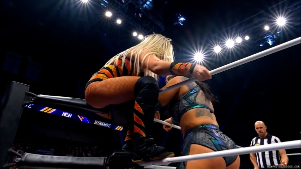 Click to view full size image
==============
wowdynamite20250212_00_04_32_25_Still331.jpg wowdynamite20250212_00_04_32_25_Still331.jpg