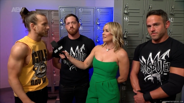 Click to view full size image
==============
wowdynamite20250219_00_01_20_20_Still049.jpg wowdynamite20250219_00_01_20_20_Still049.jpg