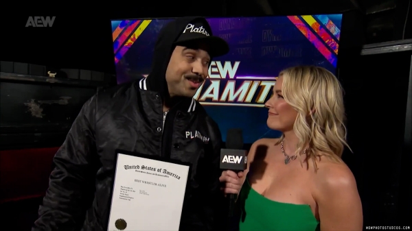 Click to view full size image
==============
wowdynamite20250219_00_04_45_10_Still585.jpg wowdynamite20250219_00_04_45_10_Still585.jpg