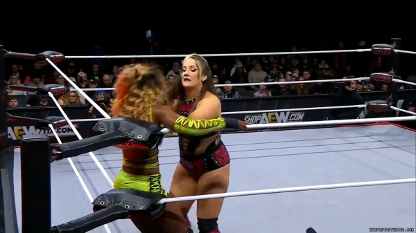 Click to view full size image
==============
wowroh20250130_00_00_45_20_Still052.jpg wowroh20250130_00_00_45_20_Still052.jpg