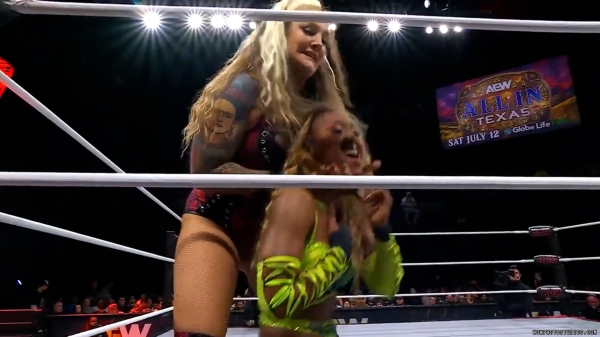 Click to view full size image
==============
wowroh20250130_00_00_46_05_Still055.jpg wowroh20250130_00_00_46_05_Still055.jpg