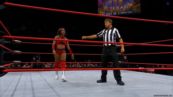 Click to view full size image
==============
wowroh20250130_00_03_37_20_Still207.jpg wowroh20250130_00_03_37_20_Still207.jpg