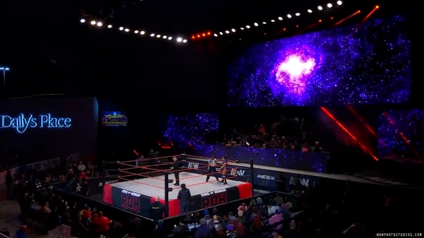 Click to view full size image
==============
wowroh20250206_00_01_36_00_Still027.jpg wowroh20250206_00_01_36_00_Still027.jpg