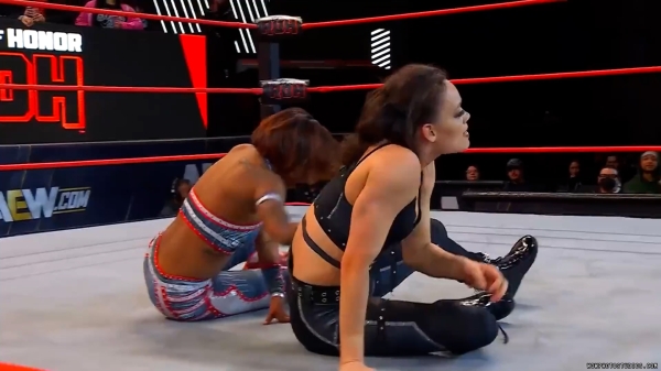 Click to view full size image
==============
wowroh20250206_00_03_08_00_Still298.jpg wowroh20250206_00_03_08_00_Still298.jpg