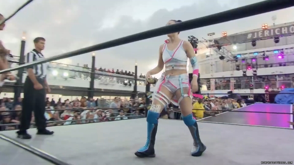 Click to view full size image
==============
wowroh20250213_00_00_47_00_Still045.jpg wowroh20250213_00_00_47_00_Still045.jpg