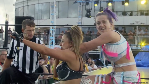 Click to view full size image
==============
wowroh20250213_00_01_06_05_Still160.jpg wowroh20250213_00_01_06_05_Still160.jpg