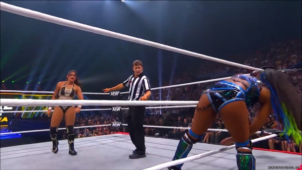 Click to view full size image
==============
wowroh20250217_00_03_58_05_Still133.jpg wowroh20250217_00_03_58_05_Still133.jpg