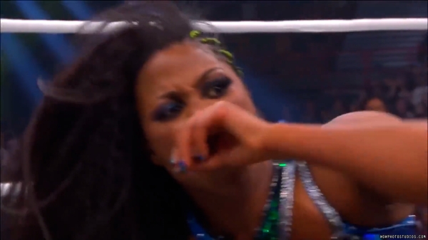 Click to view full size image
==============
wowroh20250217_00_04_34_25_Still353.jpg wowroh20250217_00_04_34_25_Still353.jpg