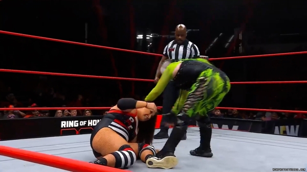 Click to view full size image
==============
wowroh20250220_00_00_51_15_Still092.jpg wowroh20250220_00_00_51_15_Still092.jpg