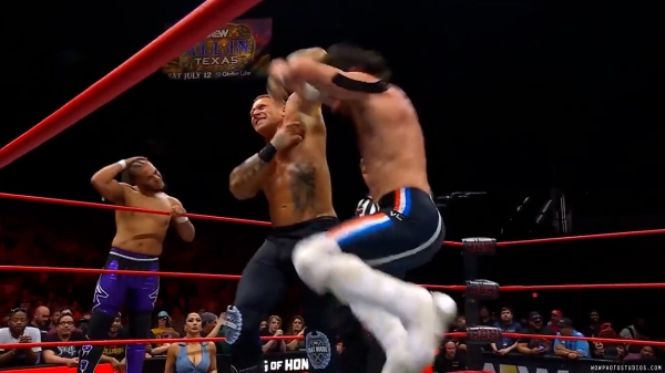 Click to view full size image
==============
wowroh20250220_00_01_28_00_Still196.jpg wowroh20250220_00_01_28_00_Still196.jpg