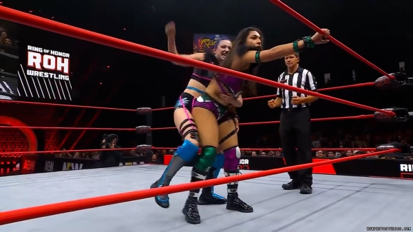 Click to view full size image
==============
wowroh20250220_00_02_02_15_Still295.jpg wowroh20250220_00_02_02_15_Still295.jpg