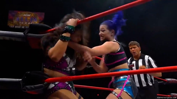 Click to view full size image
==============
wowroh20250220_00_02_10_00_Still340.jpg wowroh20250220_00_02_10_00_Still340.jpg