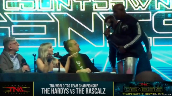 Click to view full size image
==============
wowtnappv20250119_00_01_17_25_Still264.jpg wowtnappv20250119_00_01_17_25_Still264.jpg