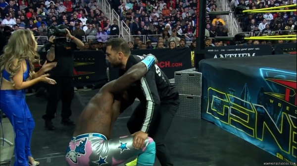 Click to view full size image
==============
wowtnappv20250119_00_04_17_25_Still589.jpg wowtnappv20250119_00_04_17_25_Still589.jpg