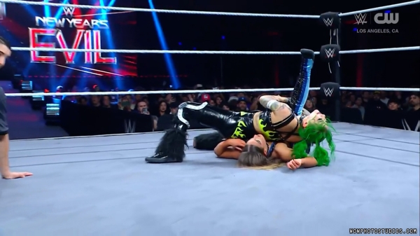 Click to view full size image
==============
wownxt20250107_00_02_31_25_Still599.jpg wownxt20250107_00_02_31_25_Still599.jpg