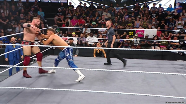 Click to view full size image
==============
wownxt20250204_00_01_49_15_Still356.jpg wownxt20250204_00_01_49_15_Still356.jpg