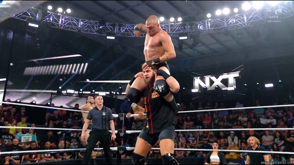 Click to view full size image
==============
wownxt20250211_00_01_51_25_Still343.jpg wownxt20250211_00_01_51_25_Still343.jpg