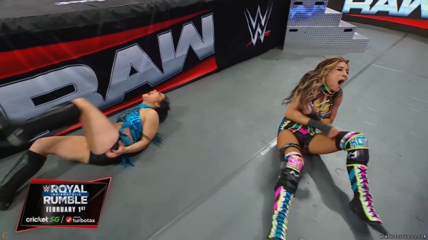 Click to view full size image
==============
wowraw20250113_00_04_22_00_Still309.jpg wowraw20250113_00_04_22_00_Still309.jpg