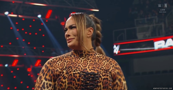 Click to view full size image
==============
wowraw20250113_00_05_09_15_Still438.jpg wowraw20250113_00_05_09_15_Still438.jpg