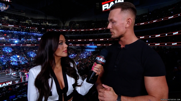 Click to view full size image
==============
wowraw20250120_00_03_15_00_Still134.jpg wowraw20250120_00_03_15_00_Still134.jpg