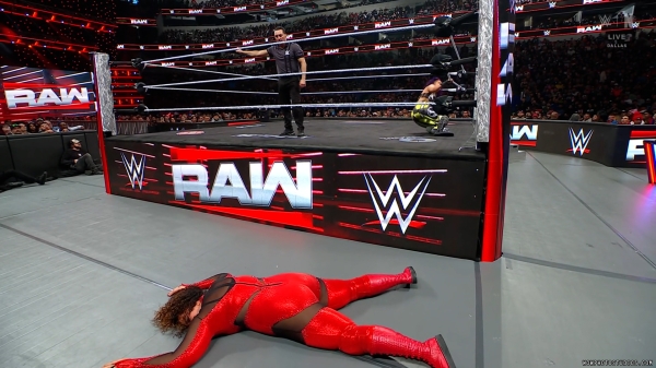 Click to view full size image
==============
wowraw20250120_00_03_59_15_Still374.jpg wowraw20250120_00_03_59_15_Still374.jpg