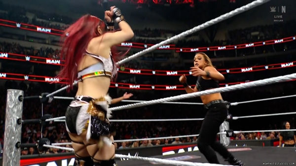 Click to view full size image
==============
wowraw20250120_00_06_42_10_Still764.jpg wowraw20250120_00_06_42_10_Still764.jpg