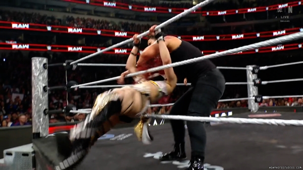 Click to view full size image
==============
wowraw20250120_00_06_49_00_Still804.jpg wowraw20250120_00_06_49_00_Still804.jpg