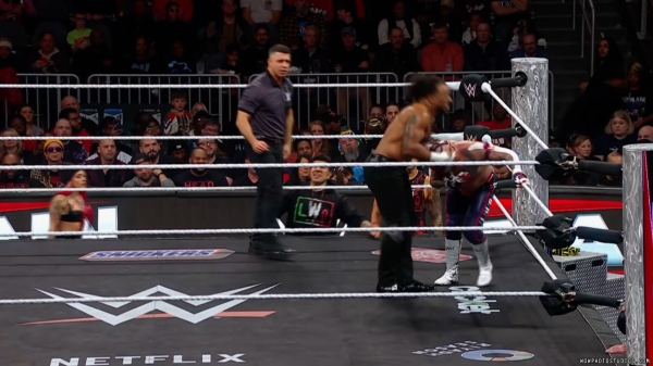 Click to view full size image
==============
wowraw20250127_00_03_02_15_Still122.jpg wowraw20250127_00_03_02_15_Still122.jpg