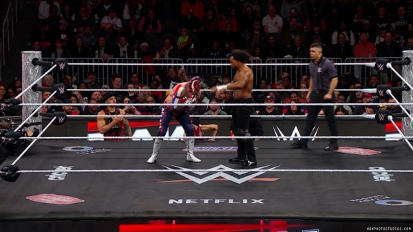 Click to view full size image
==============
wowraw20250127_00_03_18_00_Still145.jpg wowraw20250127_00_03_18_00_Still145.jpg